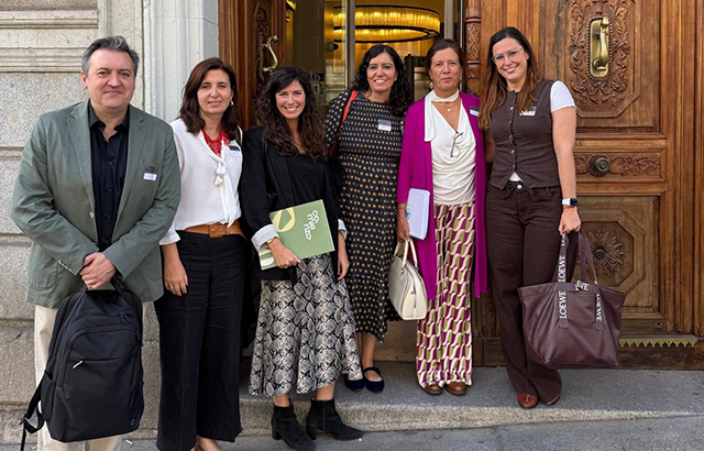 Sociedad Española de Medicina de la Adolescencia