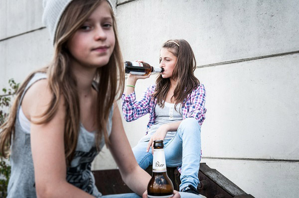 consumo de alcohol durante la adolescencia