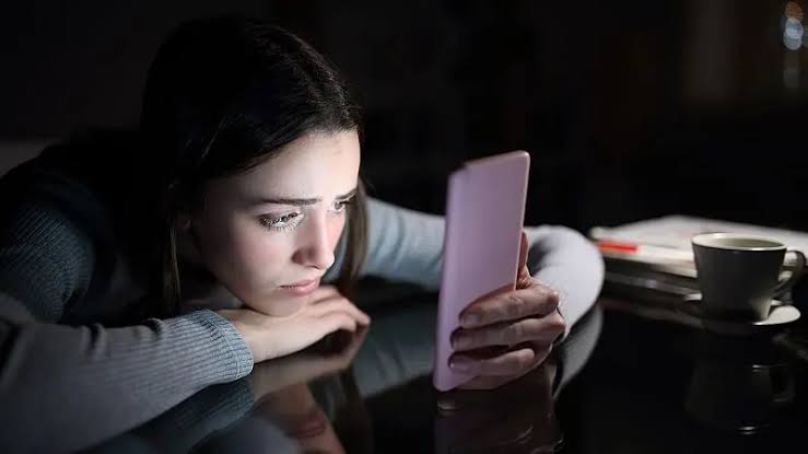 explotación sexual digital en adolescentes